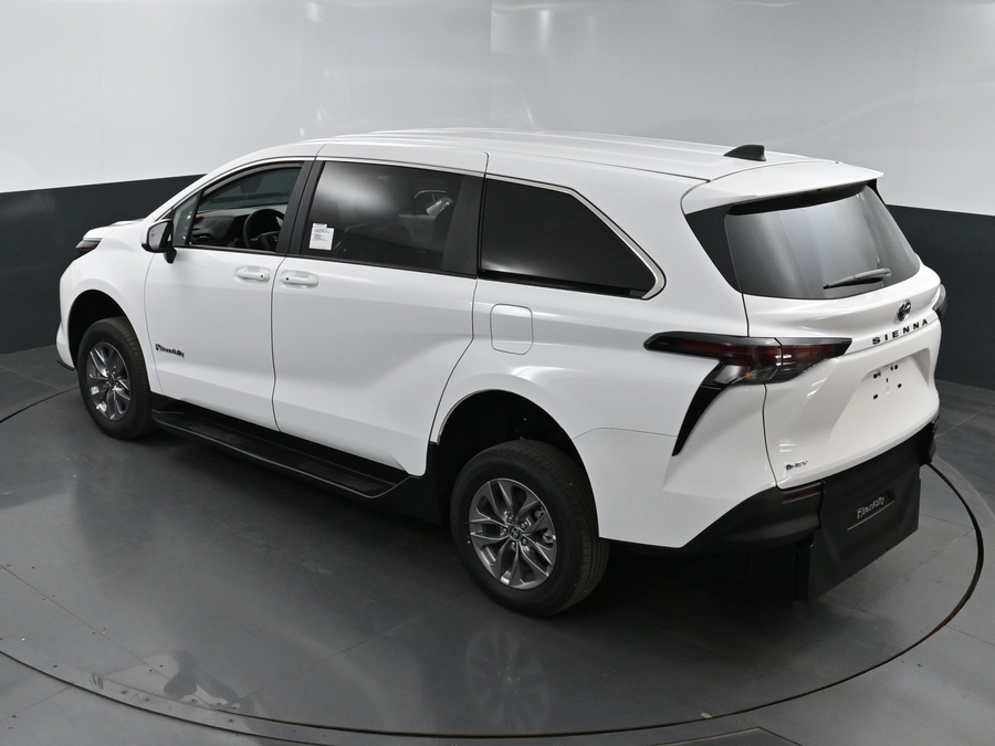 New 2025 Toyota Sienna Hybrid LE - BraunAbility Commercial Rear Entry Entry Fold Out Manual Ramp