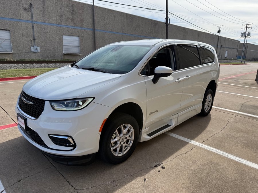Used 2023 Chrysler Pacifica Touring L Safety - BraunAbility Side Entry Entry Fold Out Automatic Ramp
