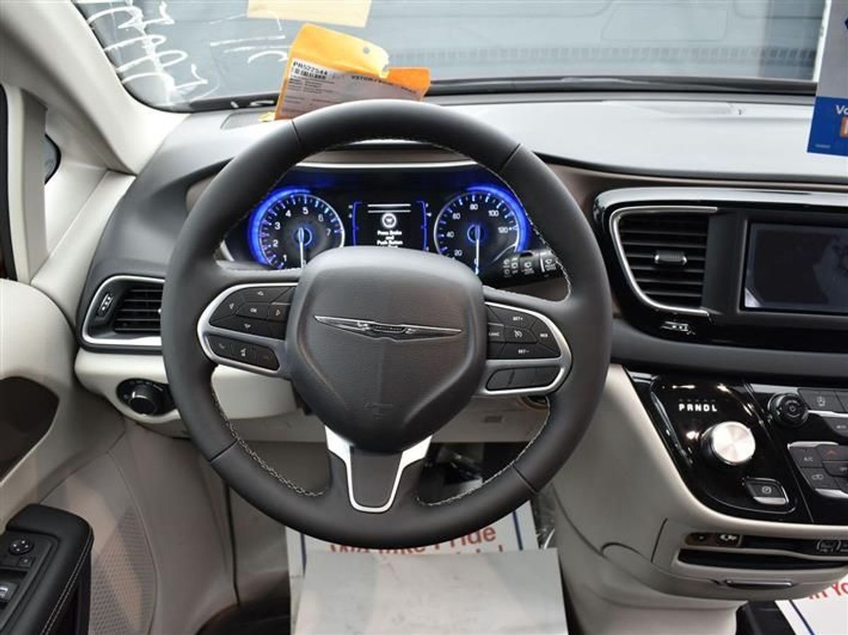 2023 CHRYSLER VOYAGER - Image 18