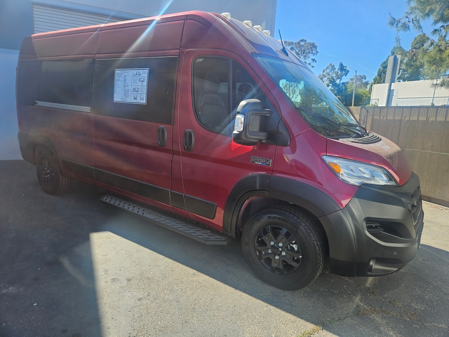 New 2024 Ram ProMaster SLT+ 2500 - Fenton Mobility Side Entry Entry Lift Automatic Ramp
