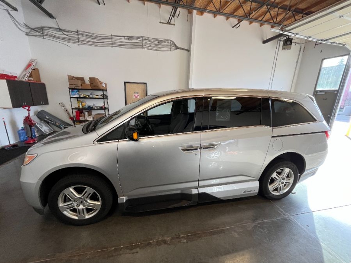 2012 HONDA ODYSSEY - Image 4