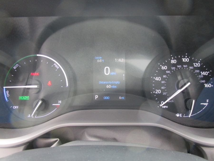 New 2025 Toyota Sienna Hybrid XSE Sport - BraunAbility Side Entry Entry In Floor Automatic Ramp