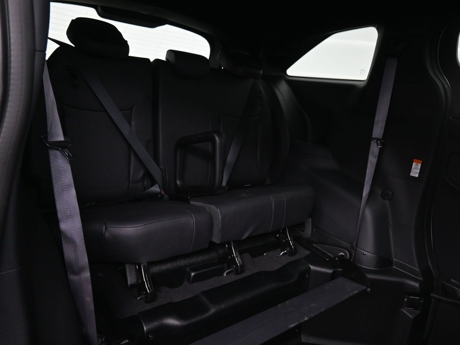 New 2025 Toyota Sienna Hybrid XSE Sport - BraunAbility Side Entry Entry Fold Out Automatic Ramp