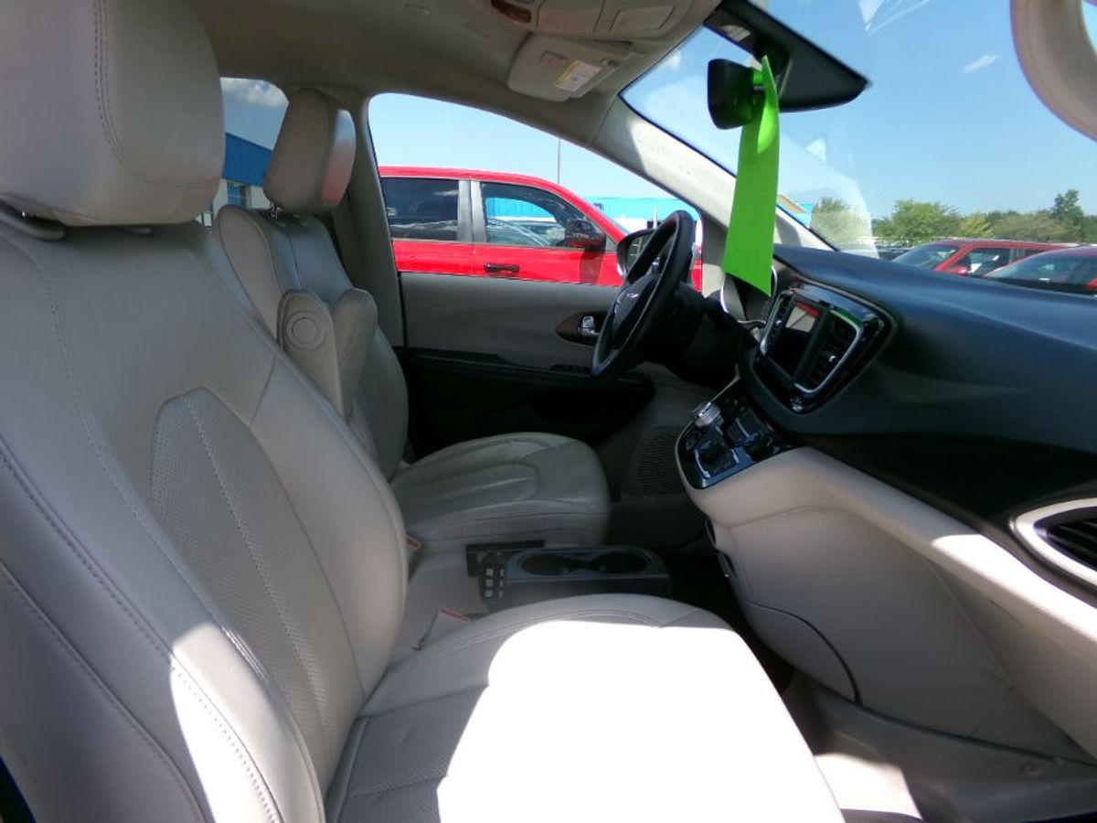 2021 CHRYSLER VOYAGER - Image 11