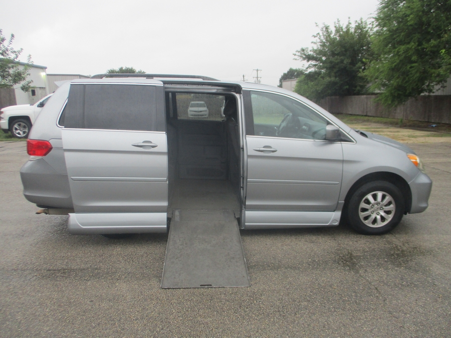  Honda Odyssey image number 1