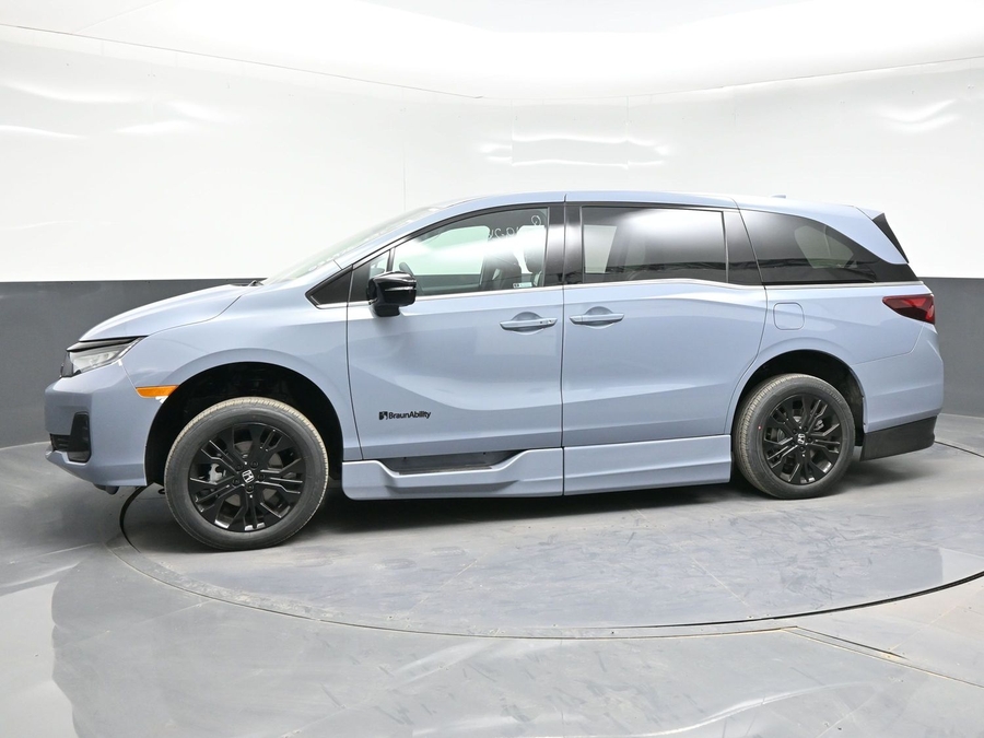 New 2026 Honda Odyssey Sport - BraunAbility Side Entry Entry In Floor Automatic Ramp