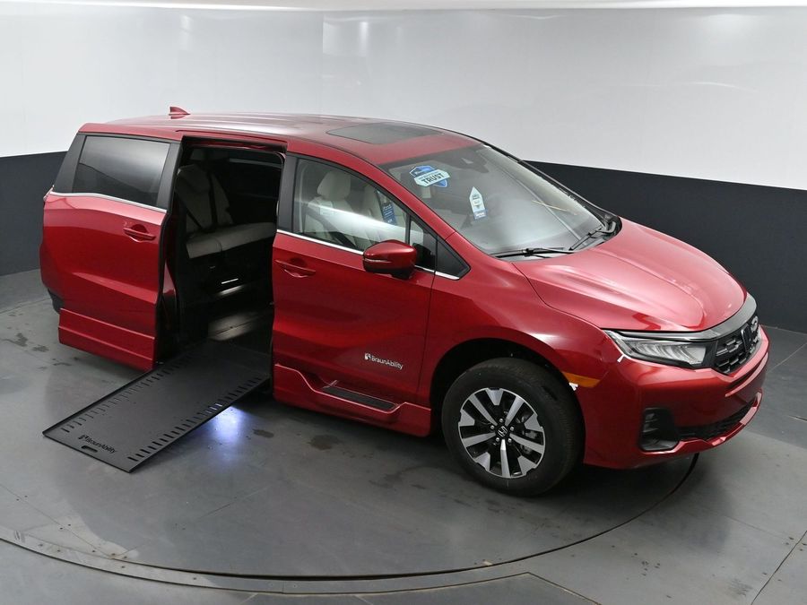 New 2025 Honda Odyssey EX-L - BraunAbility Side Entry Entry In Floor Automatic Ramp