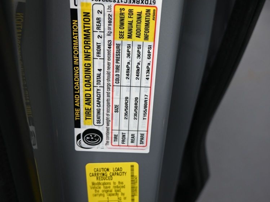 New 2026 Toyota Sienna Hybrid XSE Sport - BraunAbility Side Entry Fold Out Automatic Ramp