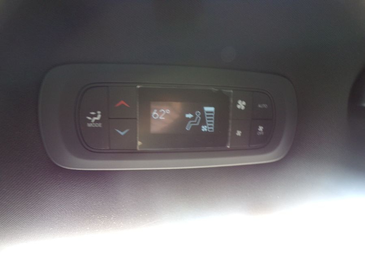 2025 CHRYSLER PACIFICA - Image 22