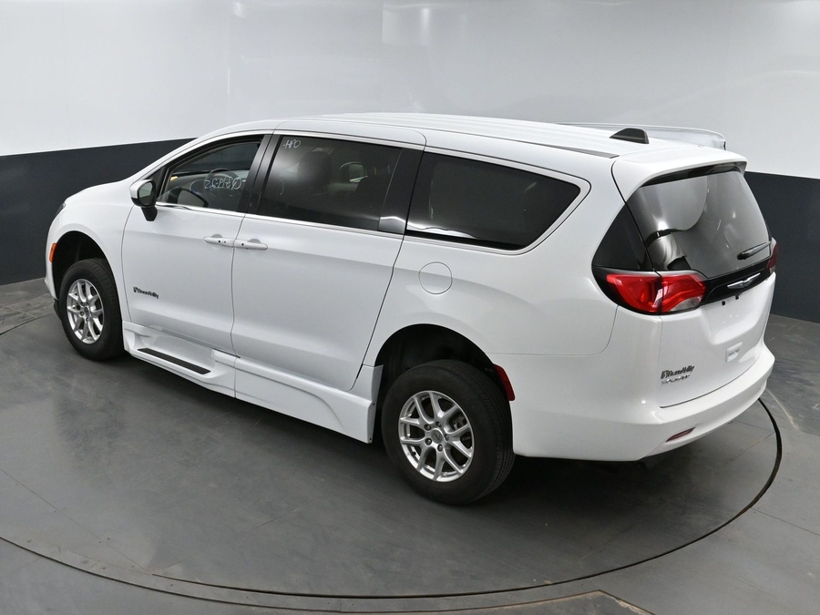Used 2023 Chrysler Voyager LX - BraunAbility Side Entry Entry Fold Out Automatic Ramp