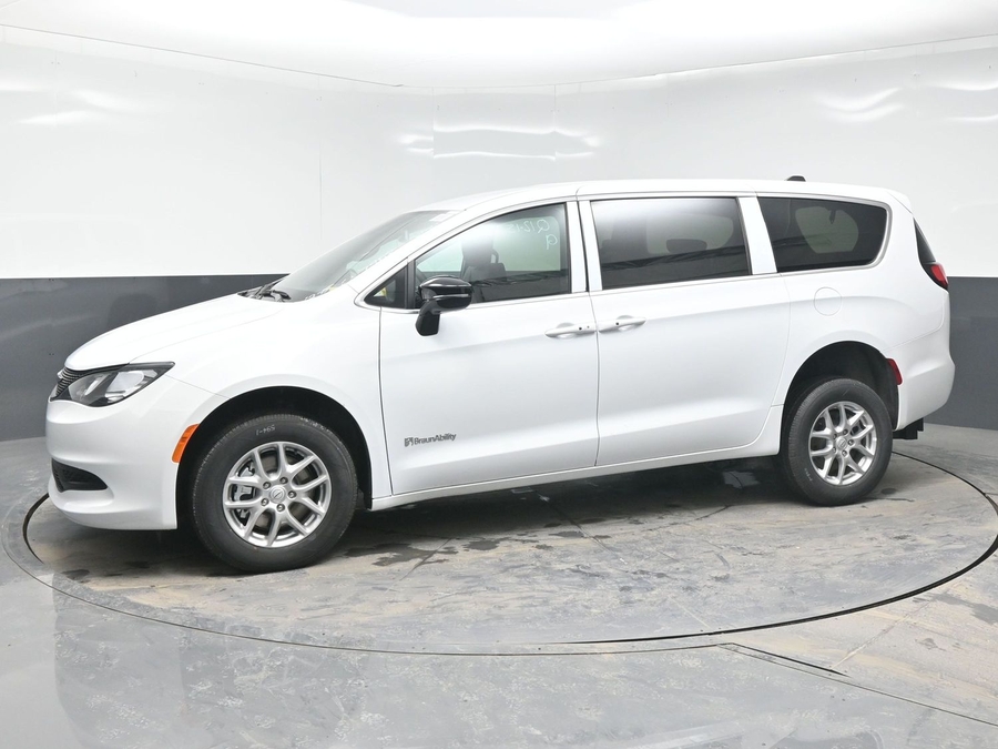 New 2025 Chrysler Voyager LX - BraunAbility Rear Entry Entry Fold Out Manual Ramp