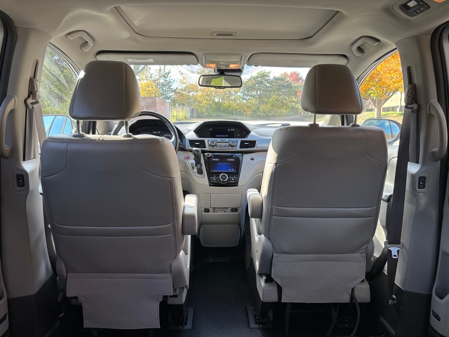 Used 2016 Honda Odyssey EX-L - VMI Side Entry Entry In Floor Automatic Ramp