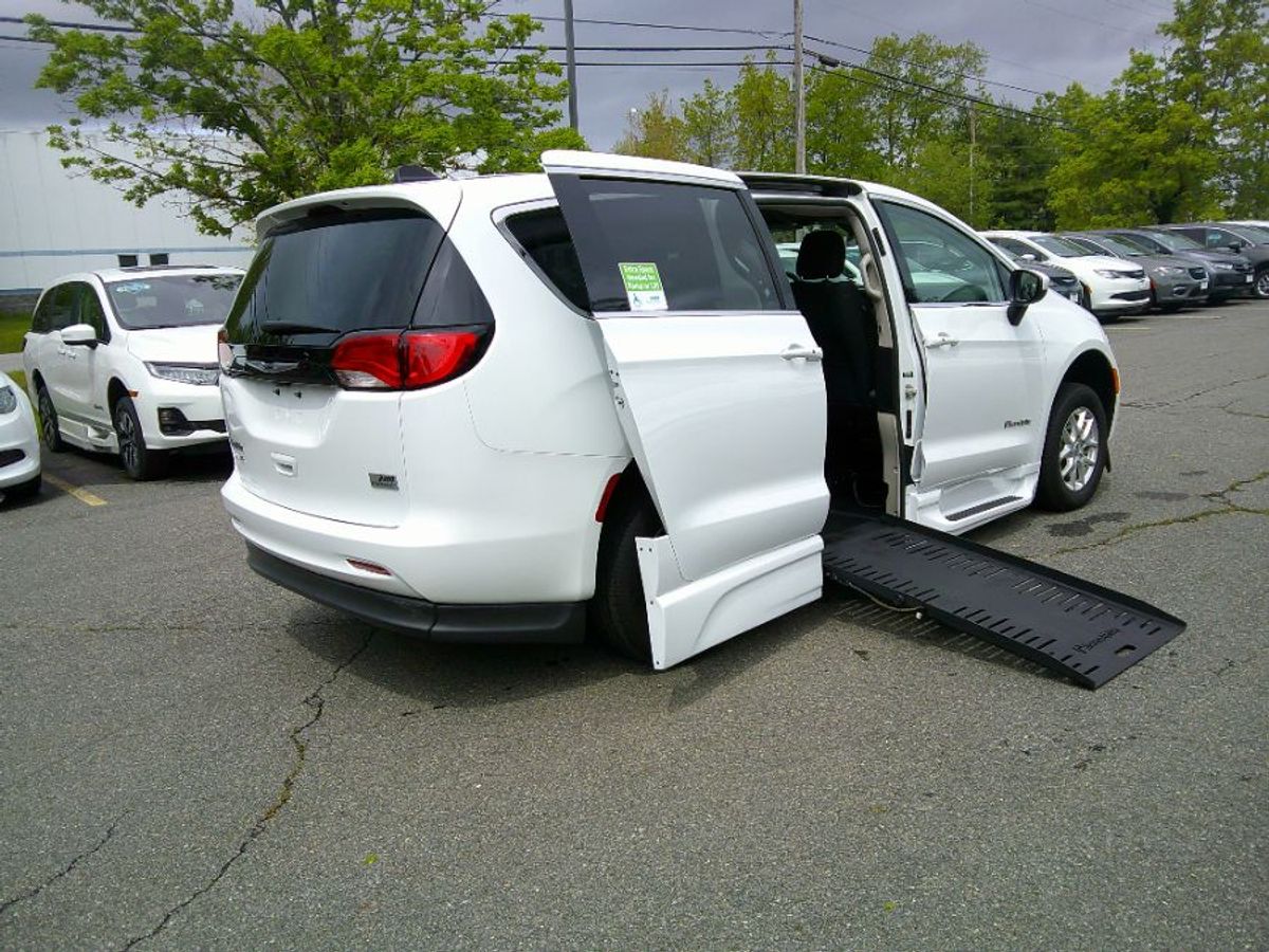 Blanco Chrysler Voyager número de imagen 1
