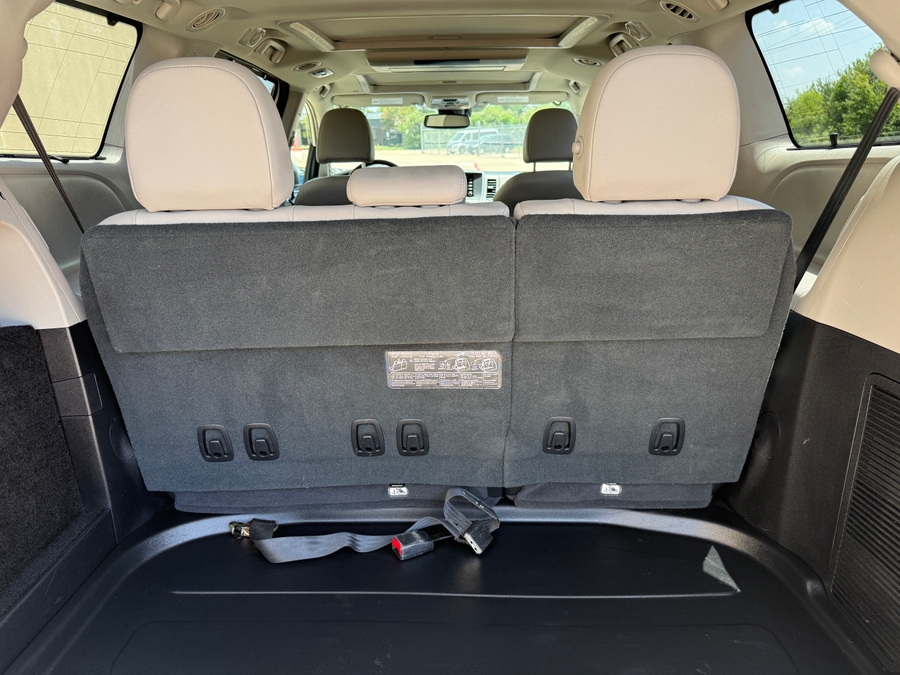 Used 2020 Toyota Sienna Limited - VMI Side Entry In Floor Automatic Ramp