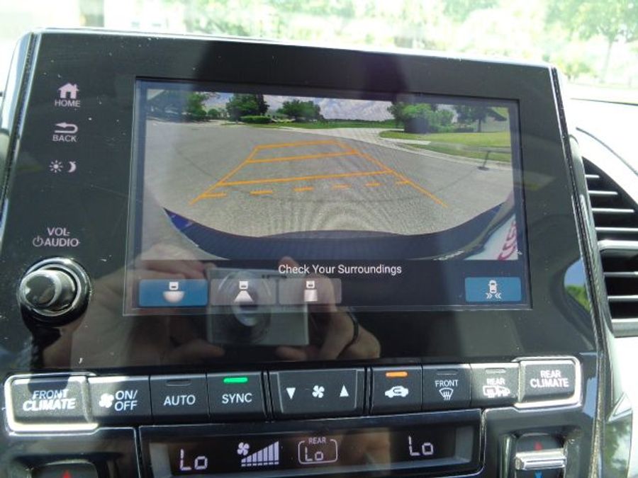 Used 2024 Honda Odyssey EX-L - BraunAbility Side Entry Entry In Floor Automatic Ramp