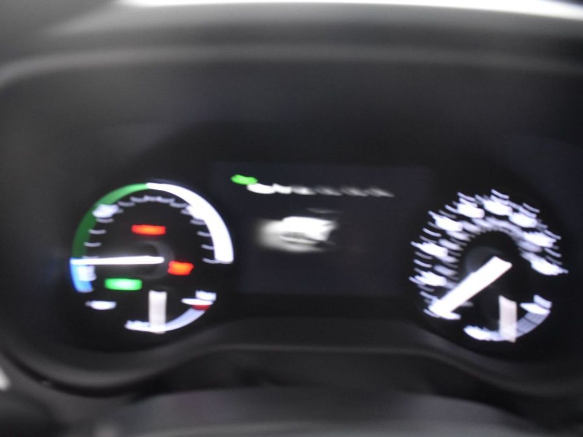 2025 TOYOTA SIENNA - Image 16