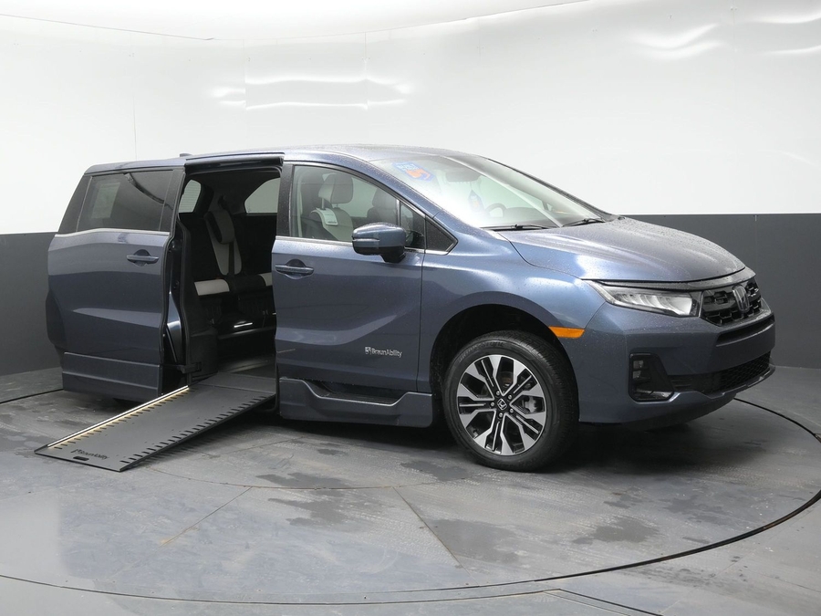 New 2026 Honda Odyssey Elite - BraunAbility Side Entry In Floor Automatic Ramp