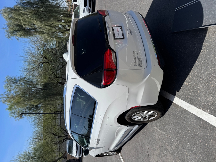 Used 2020 Chrysler Pacifica Touring L - BraunAbility Side Entry Entry Fold Out Manual Ramp