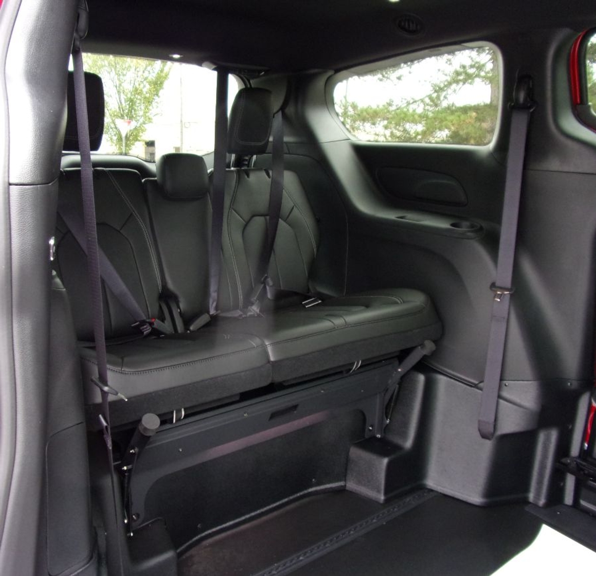 2025 CHRYSLER PACIFICA - Image 16