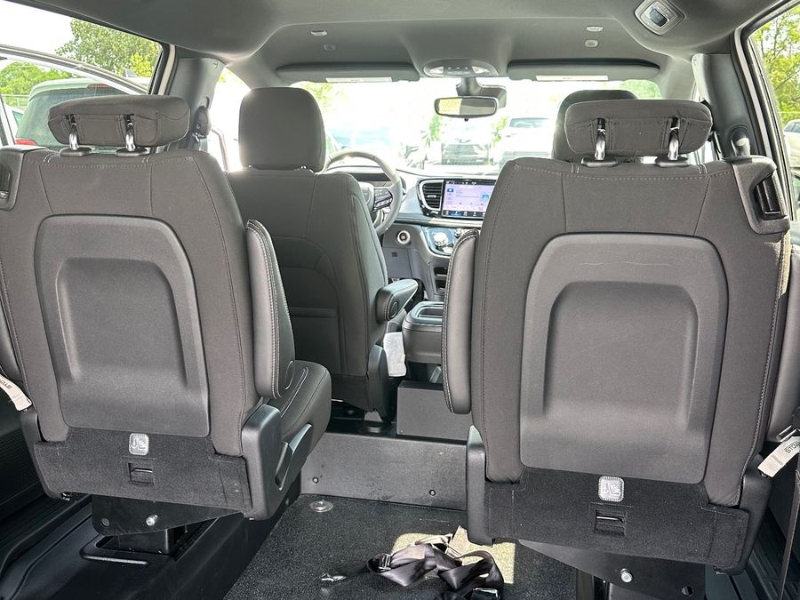 Used 2024 Chrysler Pacifica Touring - BraunAbility Rear Entry Entry Fold Out Manual Ramp