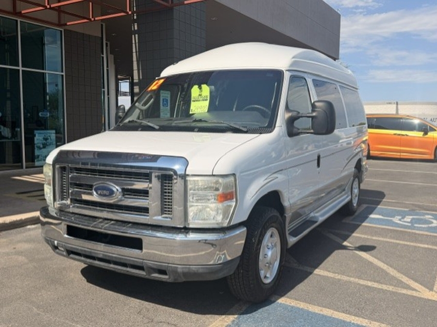 Used 2012 Ford E-Series SD - VMI Side Entry Lift Automatic Ramp