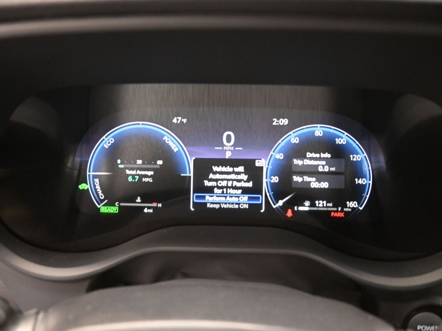 New 2025 Toyota Sienna Hybrid XSE Sport - BraunAbility Side Entry Entry Fold Out Automatic Ramp