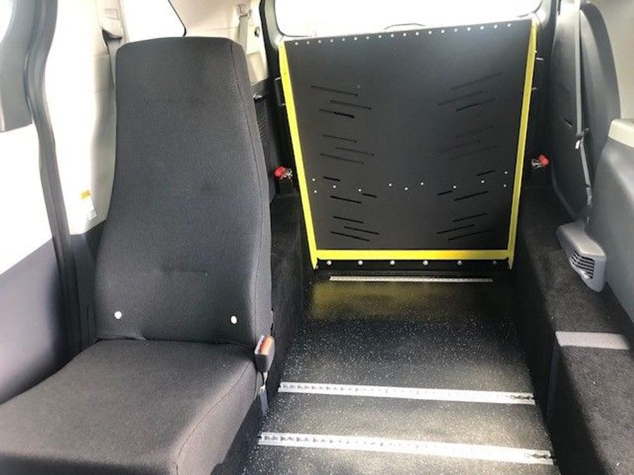 New 2025 Toyota Sienna Hybrid LE - Vantage Mobility Commercial Rear Entry Entry Fold Out Manual Ramp