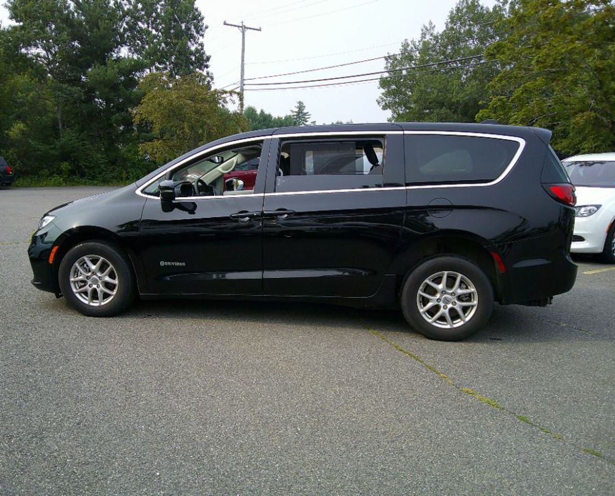 2024 CHRYSLER PACIFICA - Image 14