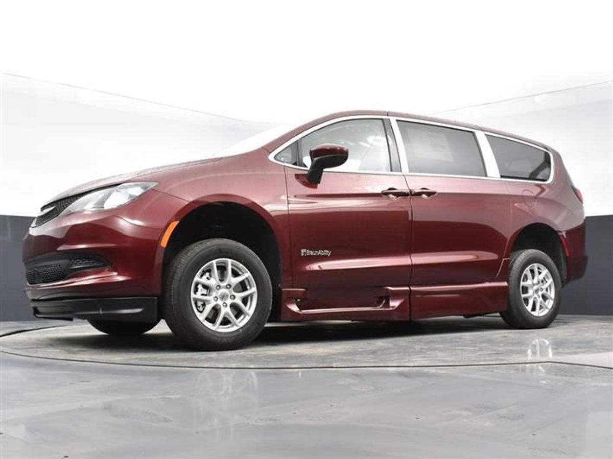 2023 CHRYSLER VOYAGER - Image 23