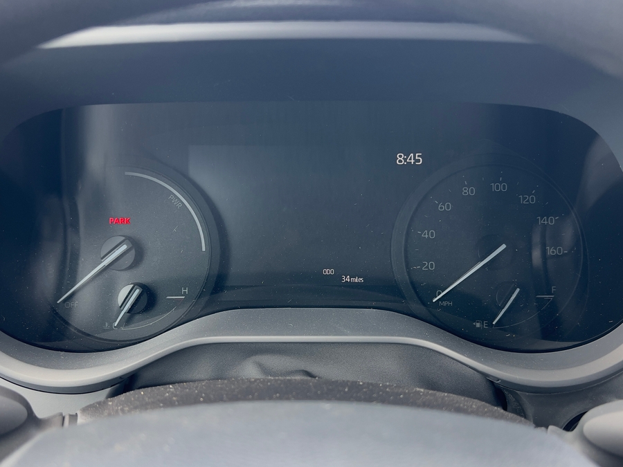 New 2025 Toyota Sienna Hybrid LE - Vantage Mobility Commercial Rear Entry Entry Fold Out Manual Ramp