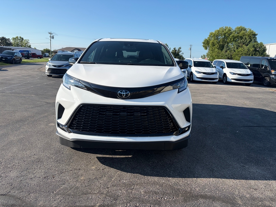 White Toyota Sienna with Side Entry Automatic In Floor ramp