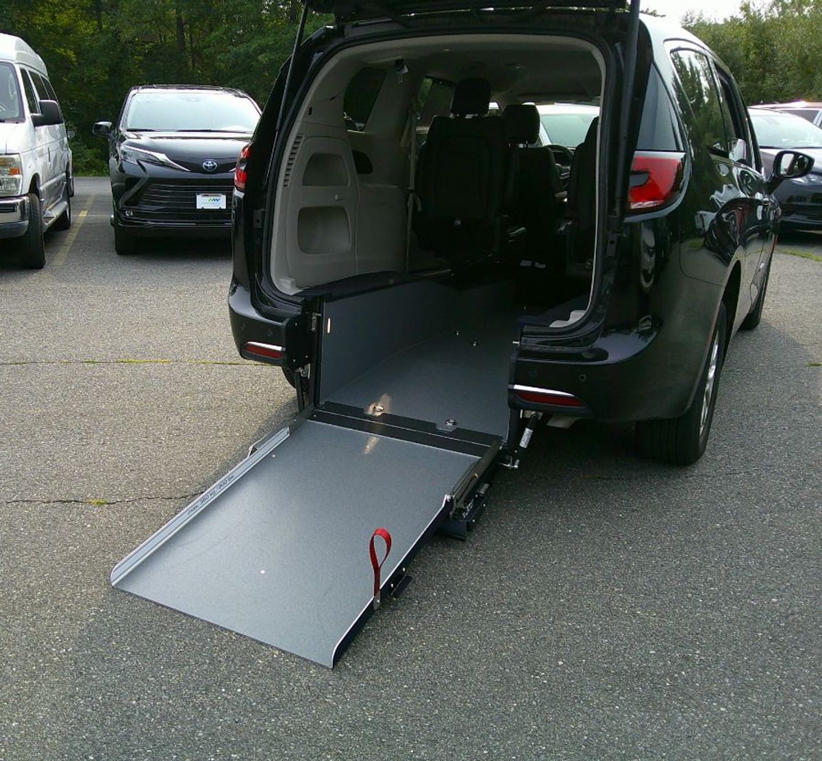 2024 CHRYSLER PACIFICA - Image 5