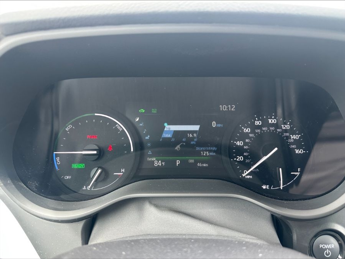 2025 TOYOTA SIENNA - Image 17