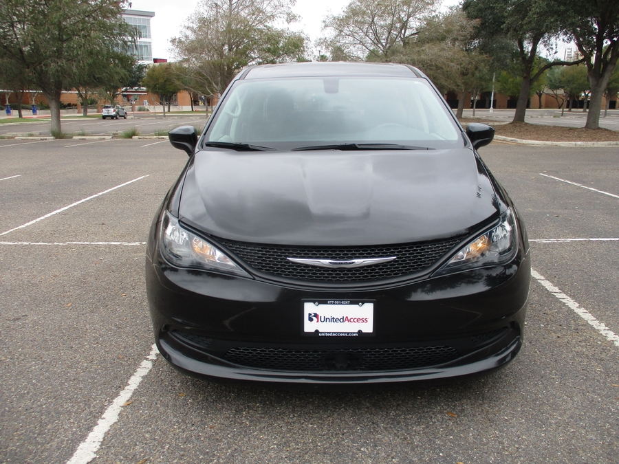 Used 2022 Chrysler Voyager LX - ATS Rear Entry Entry Fold Out Manual Ramp