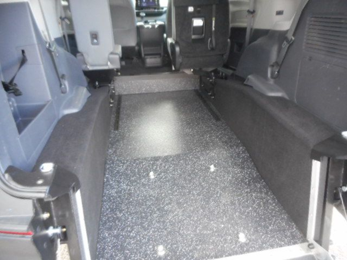 2024 TOYOTA SIENNA - Image 20