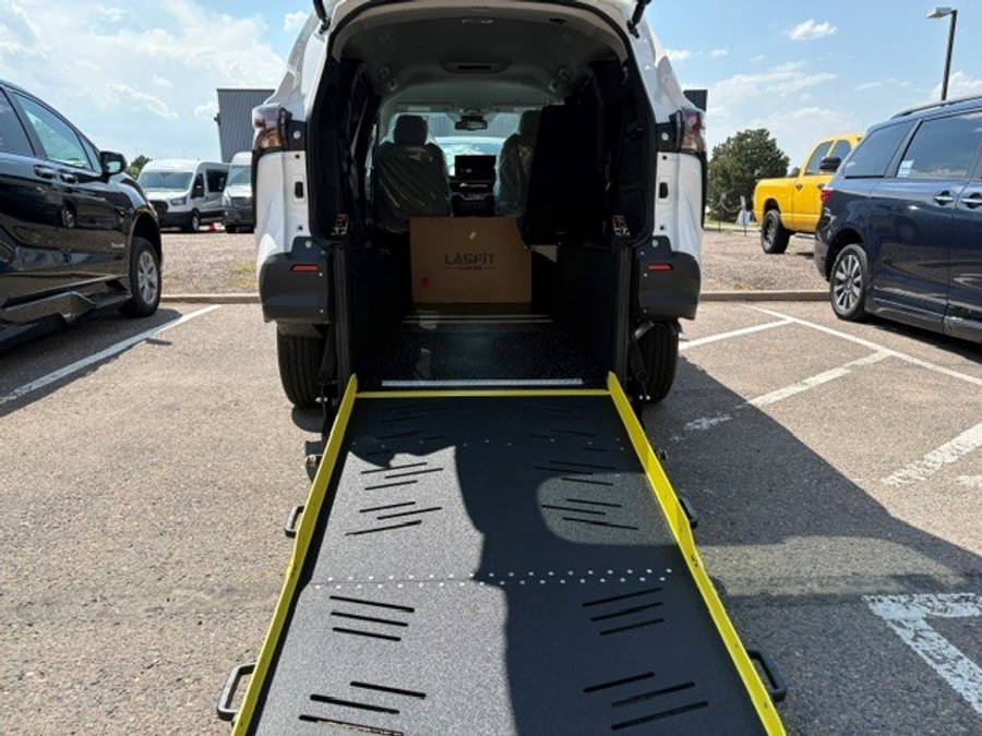 New 2026 Toyota Sienna Hybrid LE - Vantage Mobility Rear Entry Fold Out Manual Ramp