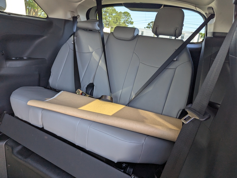 Black Toyota Sienna image number 8