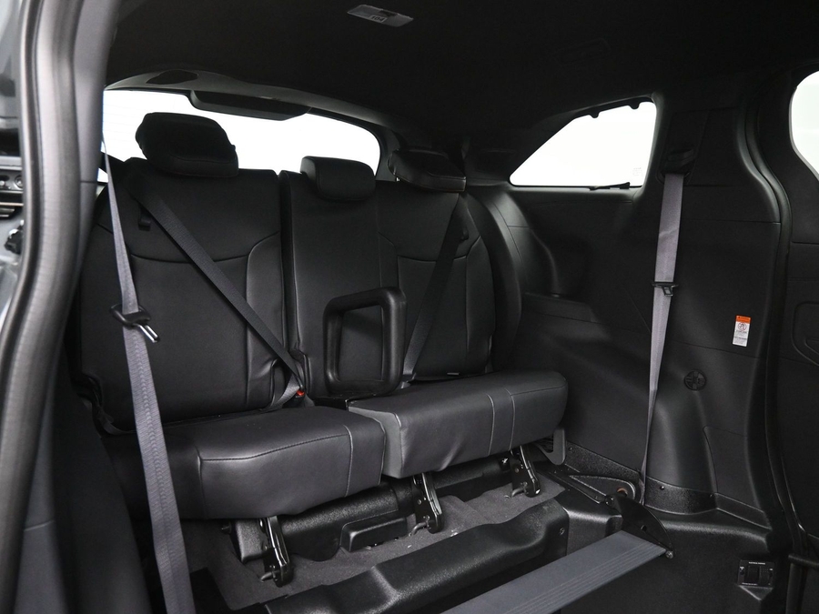 New 2026 Toyota Sienna Hybrid XSE - BraunAbility Side Entry Entry Fold Out Automatic Ramp