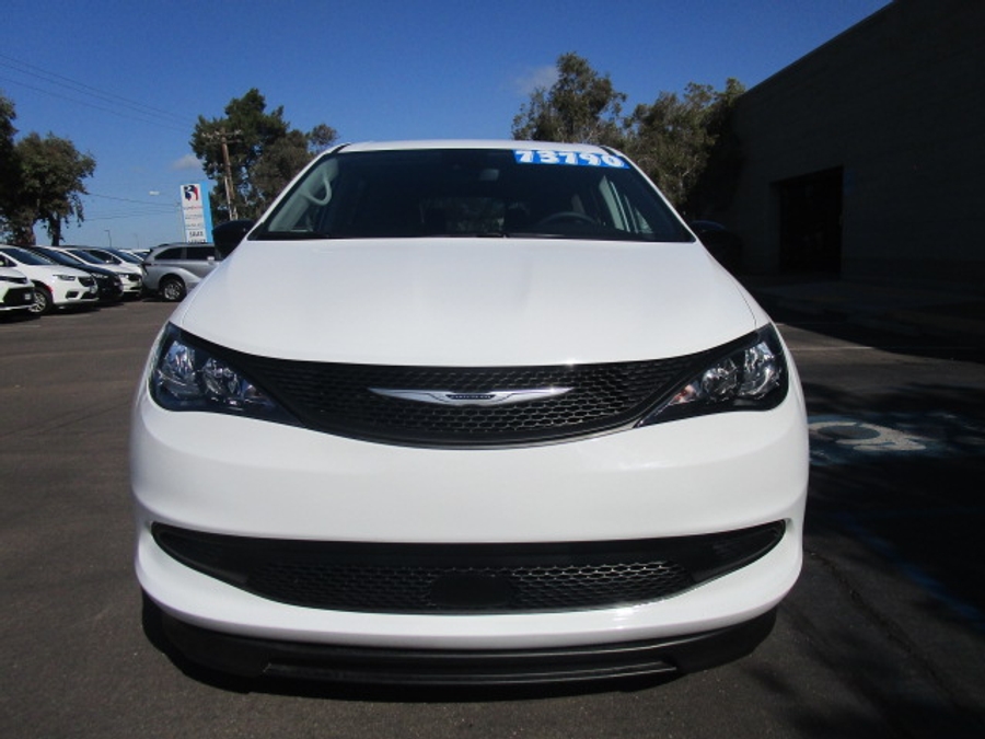 Used 2024 Chrysler Voyager LX - BraunAbility Side Entry Entry Fold Out Automatic Ramp