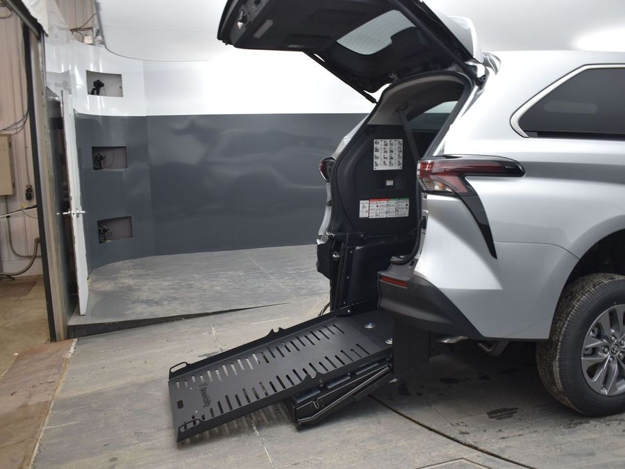 Used 2025 Toyota Sienna Hybrid XLE - BraunAbility Commercial Rear Entry Fold Out Manual Ramp