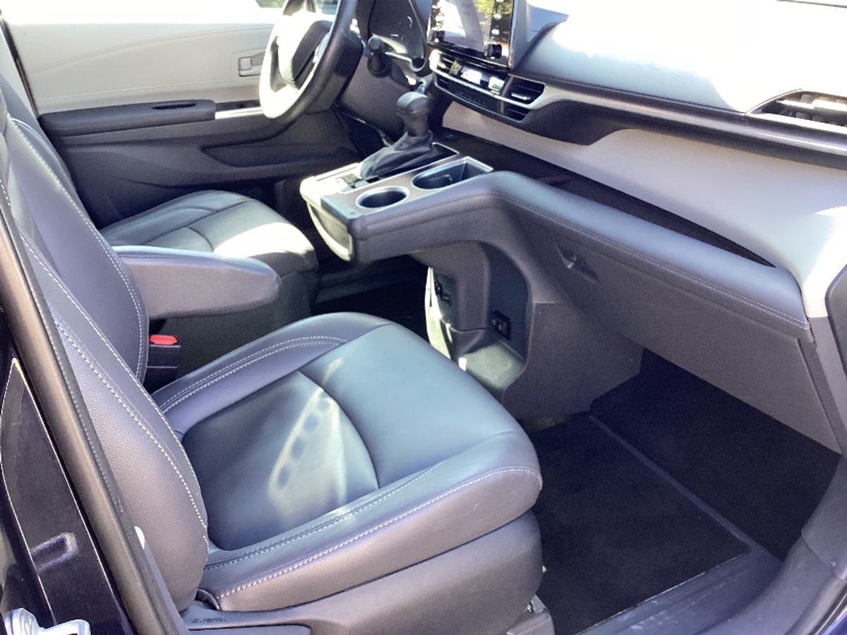 2022 TOYOTA SIENNA - Image 20