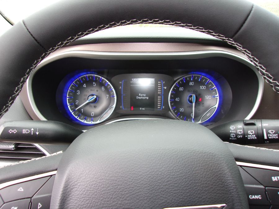 2022 CHRYSLER VOYAGER - Image 10