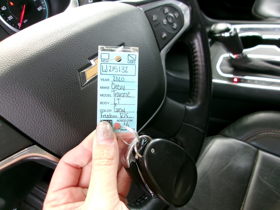  Chevrolet Traverse image number 22