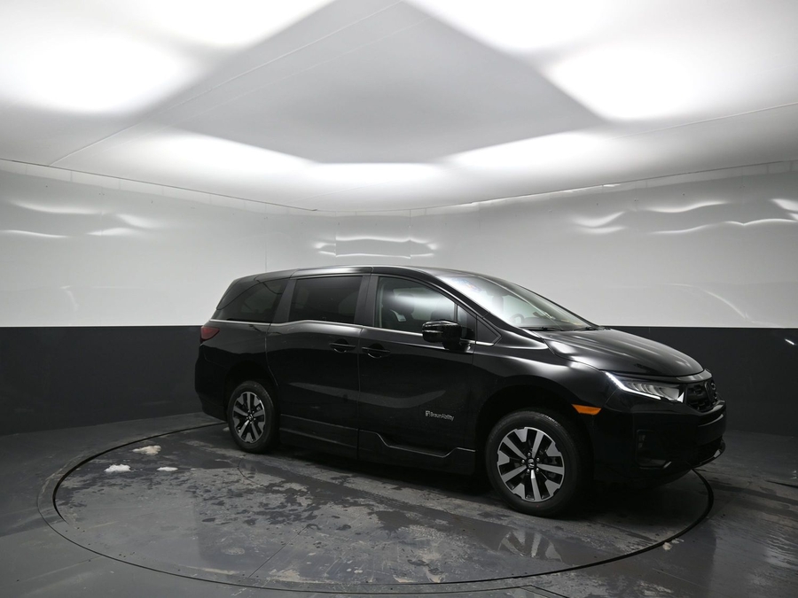 New 2026 Honda Odyssey EX-L - BraunAbility Side Entry Entry In Floor Automatic Ramp