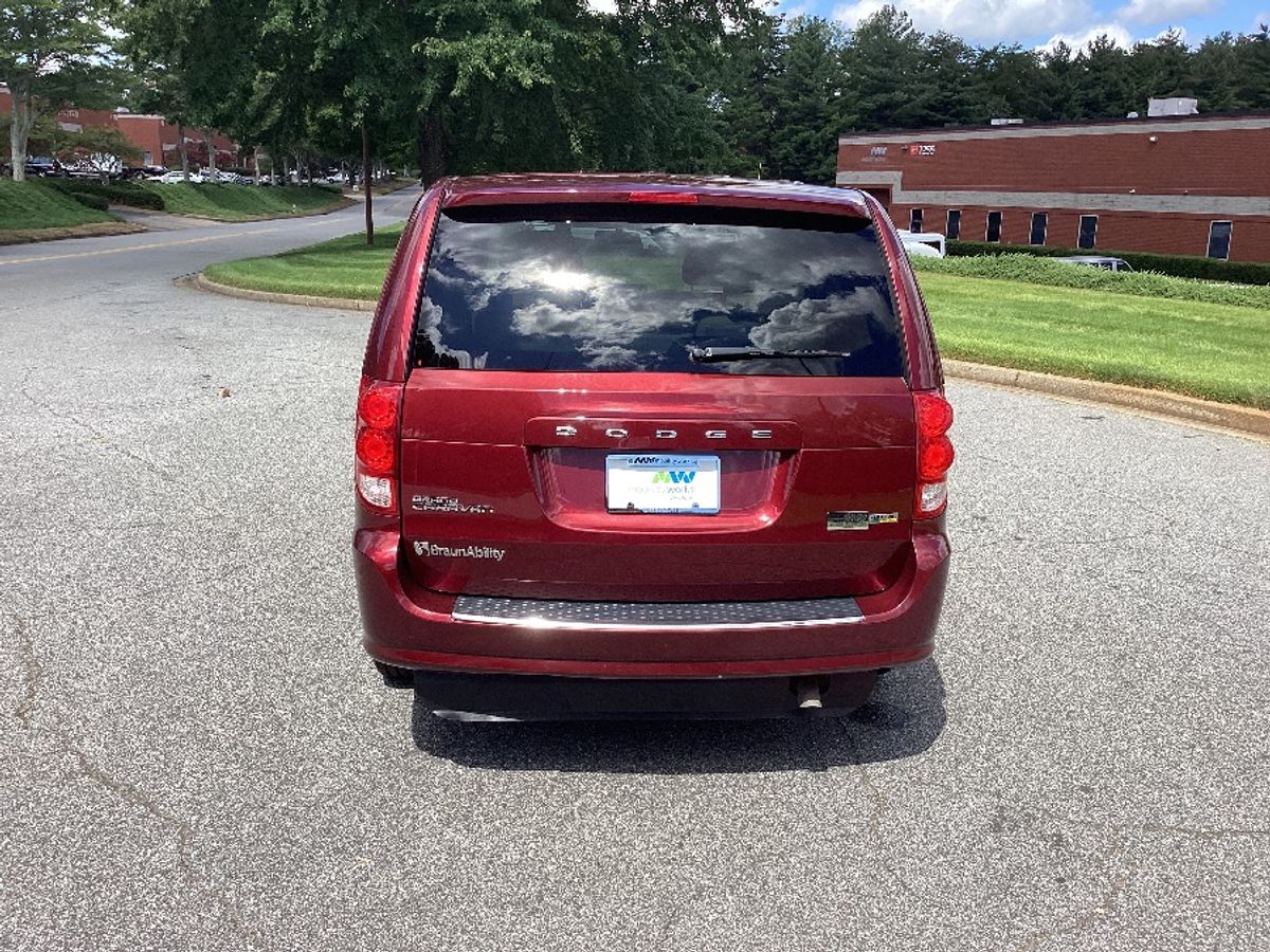 Red Dodge Grand Caravan image number 4