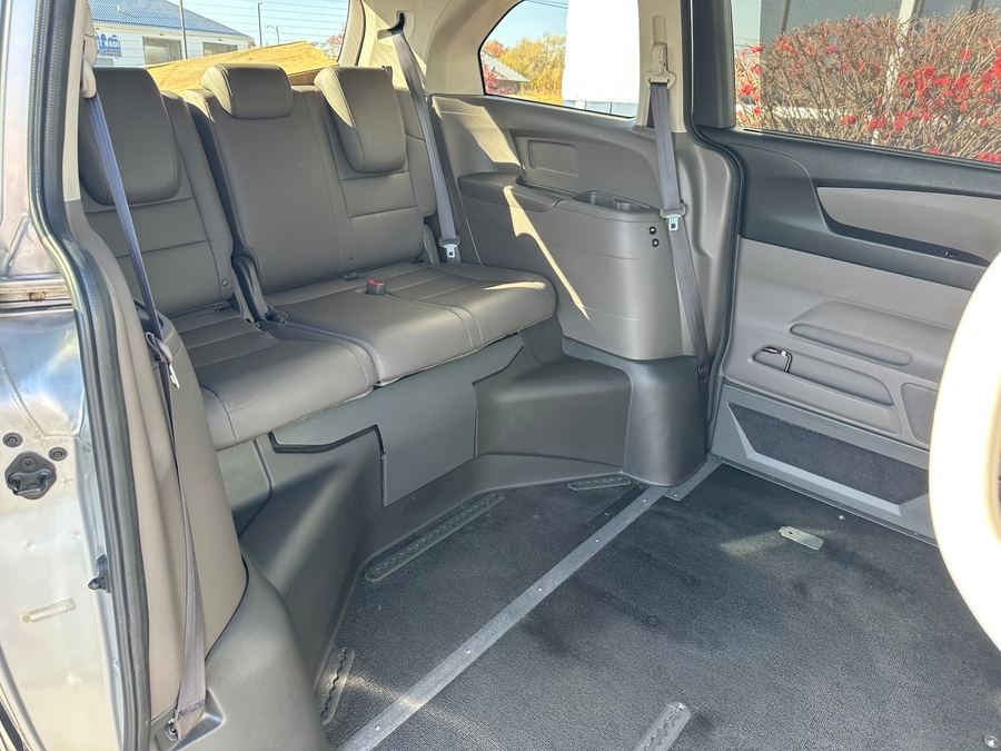 Used 2015 Honda Odyssey EX-L - VMI Side Entry Entry In Floor Automatic Ramp
