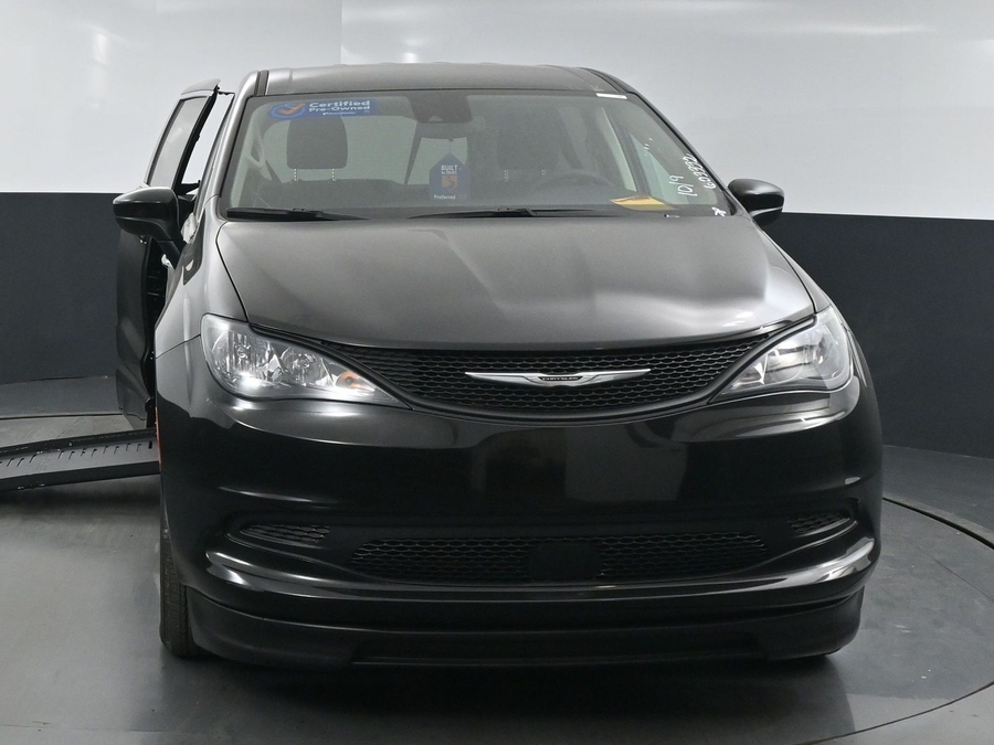 Used 2023 Chrysler Voyager LX - BraunAbility Side Entry Entry Fold Out Automatic Ramp