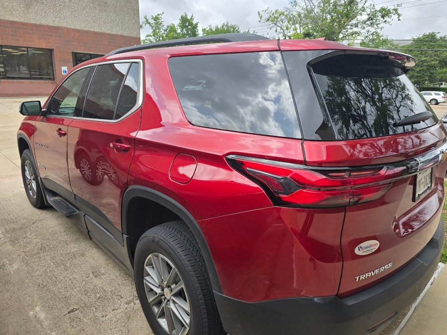 Used 2023 Chevrolet Traverse 1LT - BraunAbility Side Entry Entry In Floor Automatic Ramp