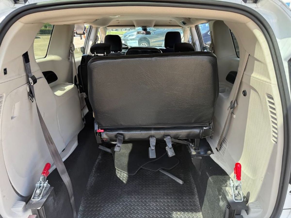 2022 CHRYSLER VOYAGER - Image 15