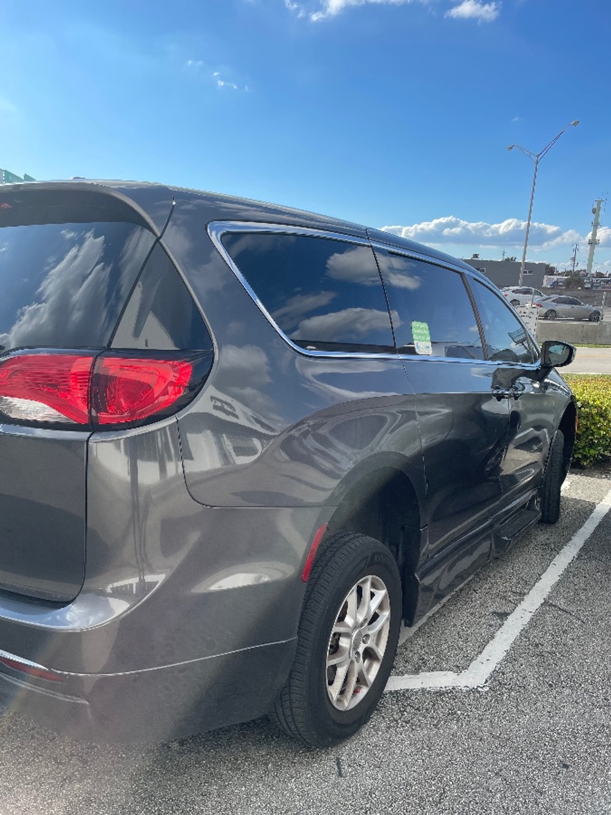 2017 CHRYSLER PACIFICA - Image 7